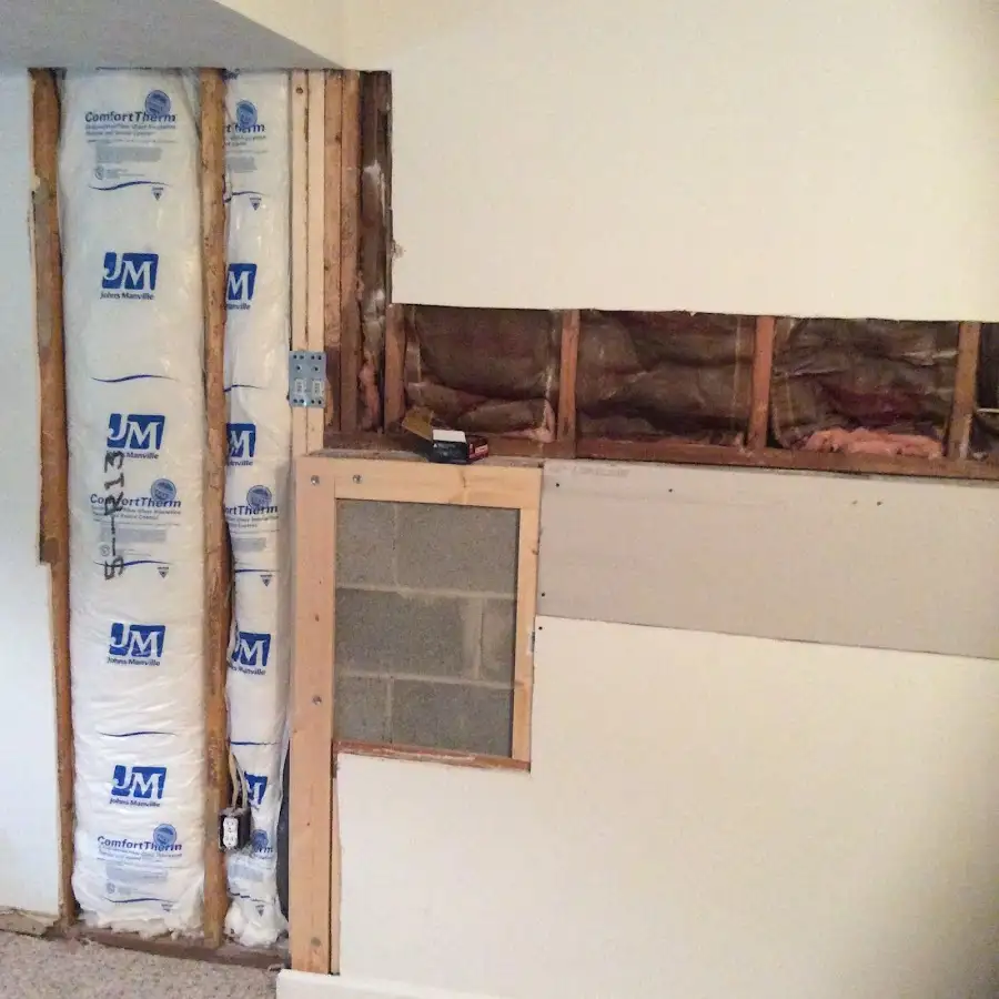 Wall insulation replacement during Structural Drying in Lithia Springs